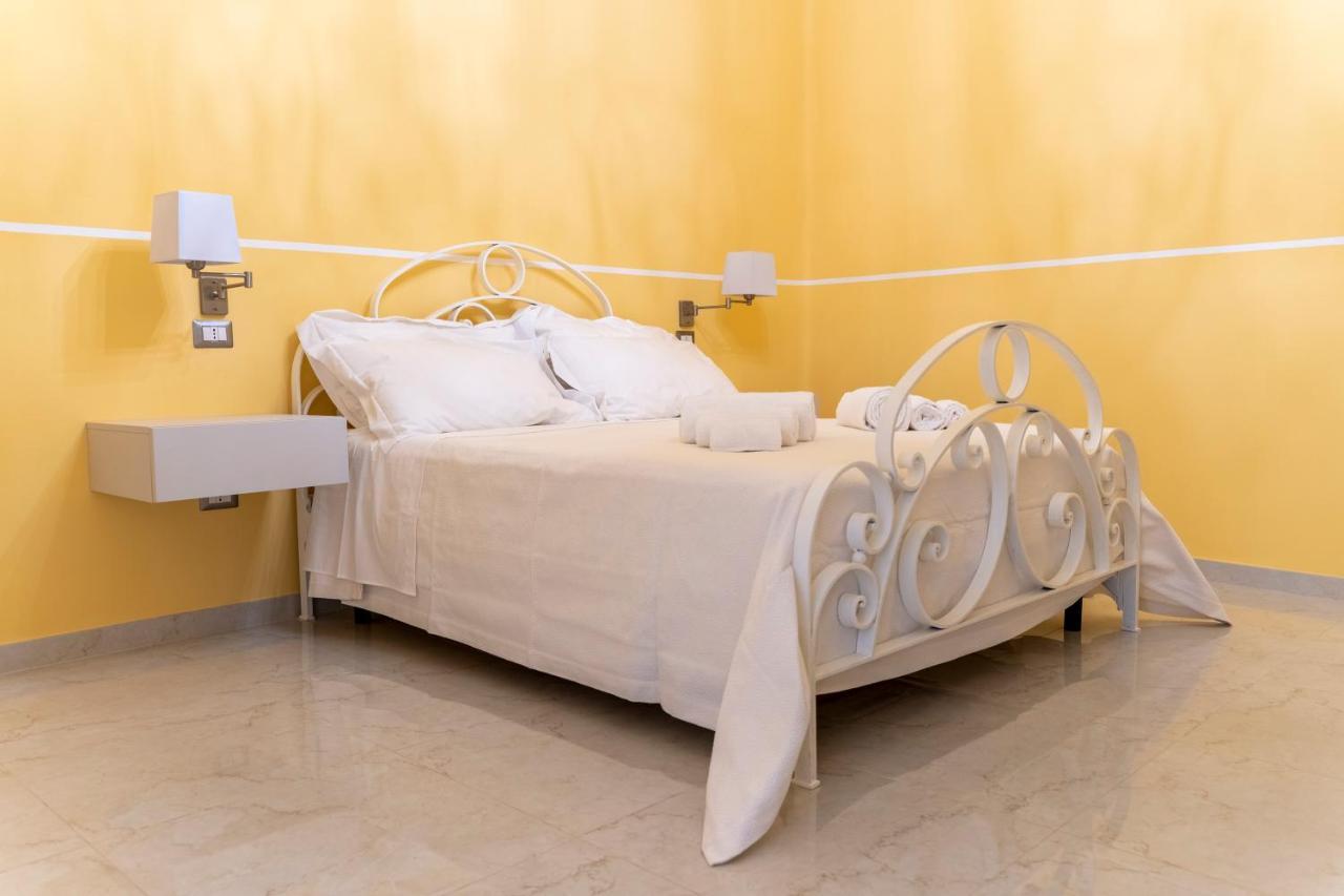 A Casa Dei Miei Hotell San Pietro Vernotico Eksteriør bilde