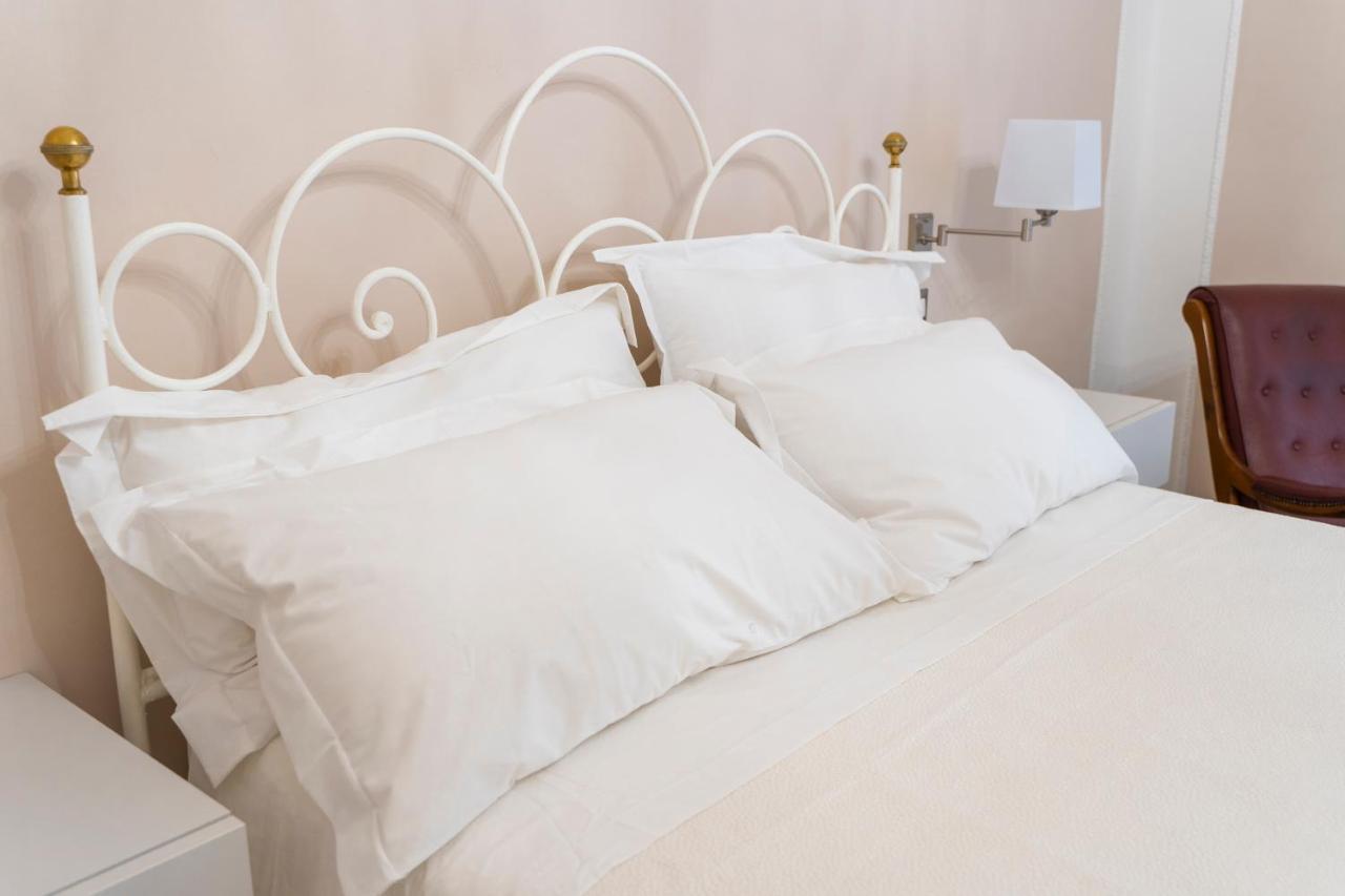 A Casa Dei Miei Hotell San Pietro Vernotico Eksteriør bilde