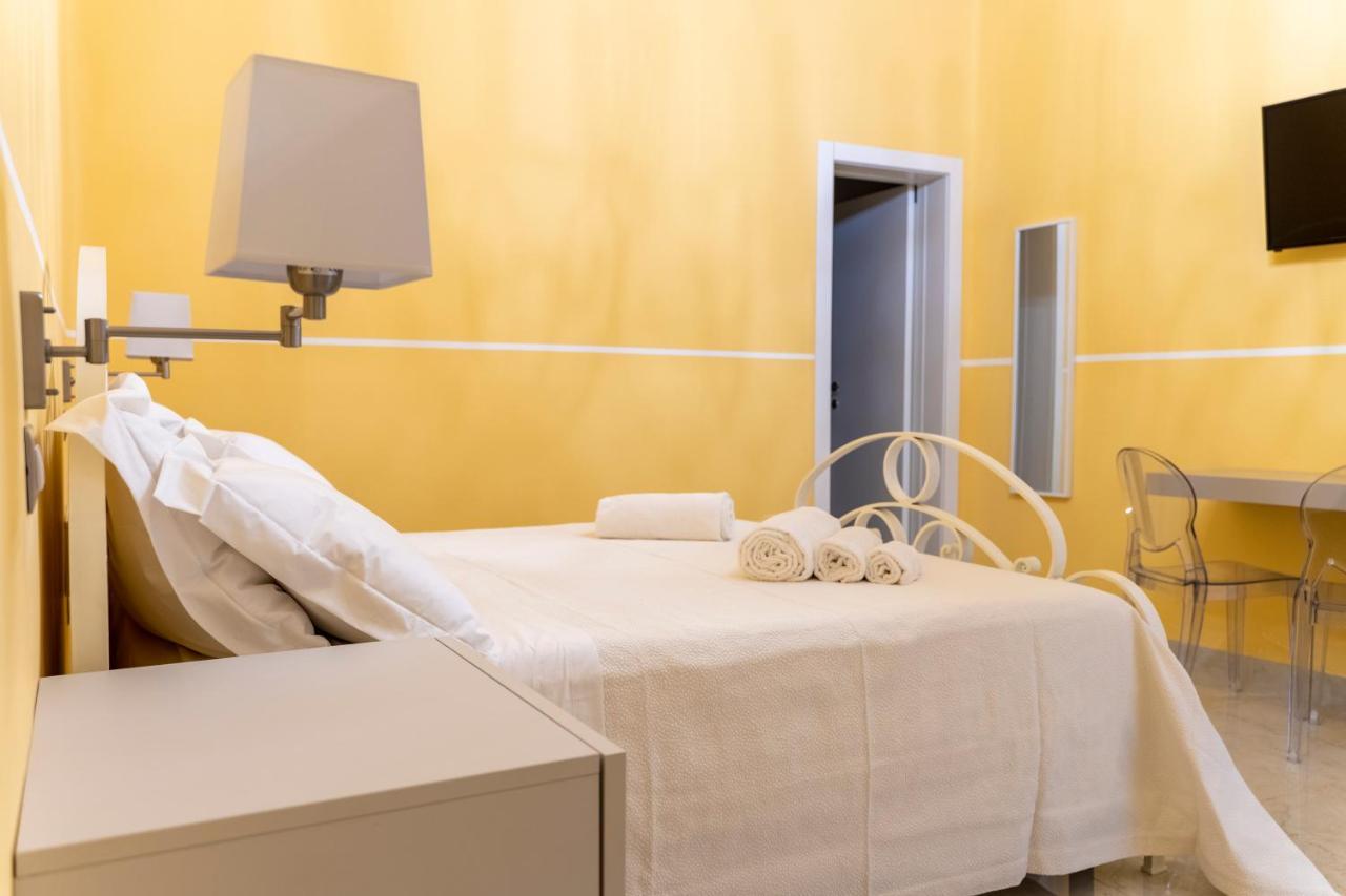 A Casa Dei Miei Hotell San Pietro Vernotico Eksteriør bilde
