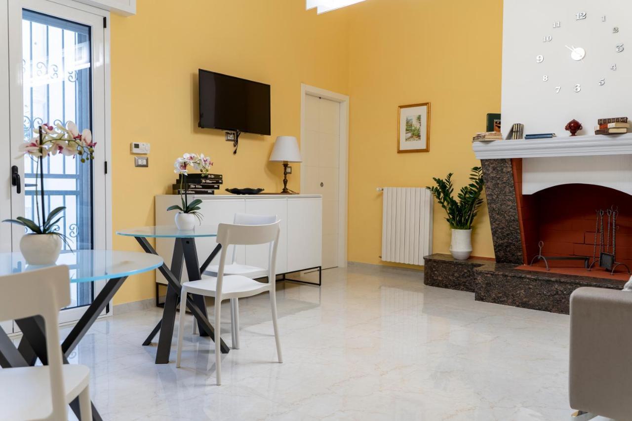 A Casa Dei Miei Hotell San Pietro Vernotico Eksteriør bilde